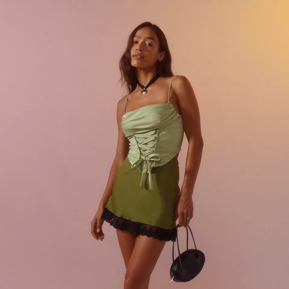 Silence + Noise Mimi Cowl Neck Halter Top NWT Size S - Lime Green - Picture 3 of 8